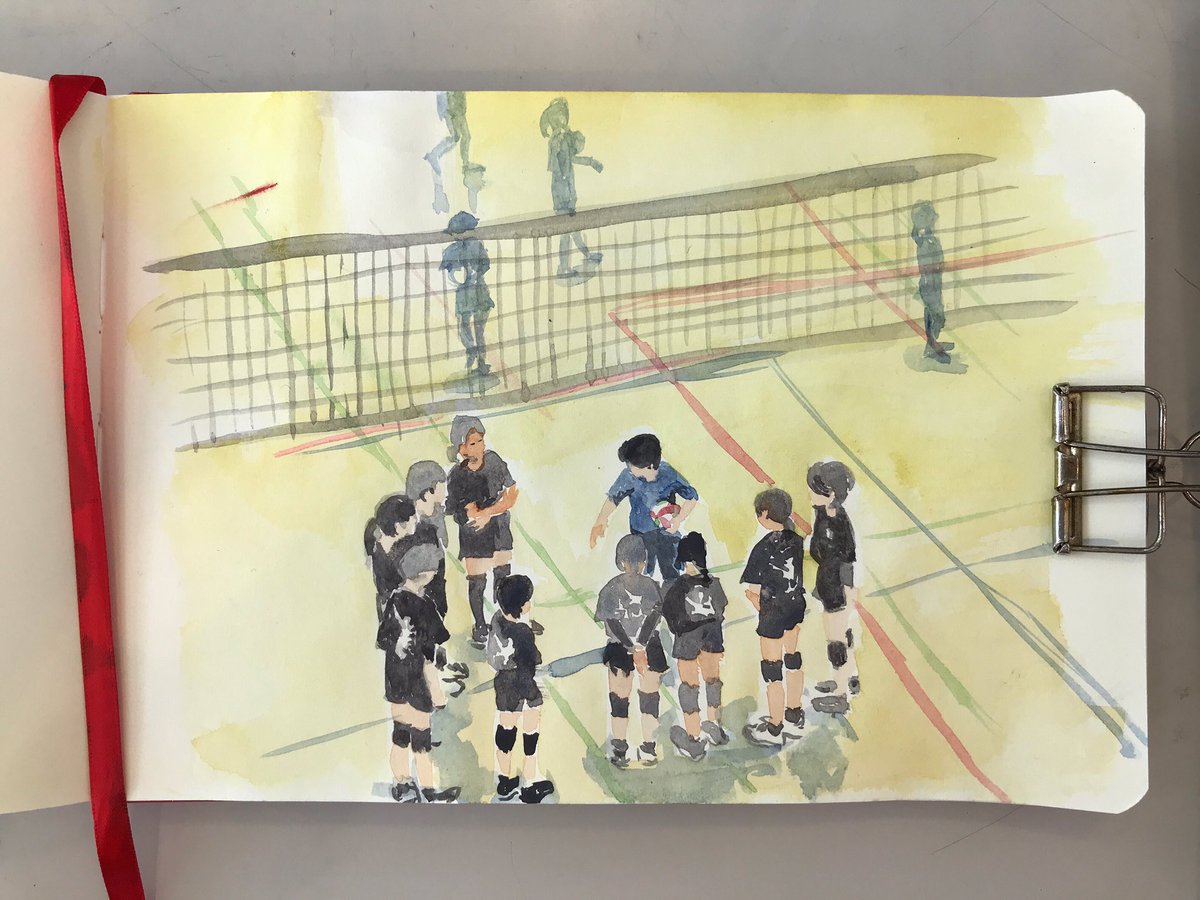 女バレスケッチ

体育館って結構絵になるんじゃないかな？と思いながら楽しく応援しています。