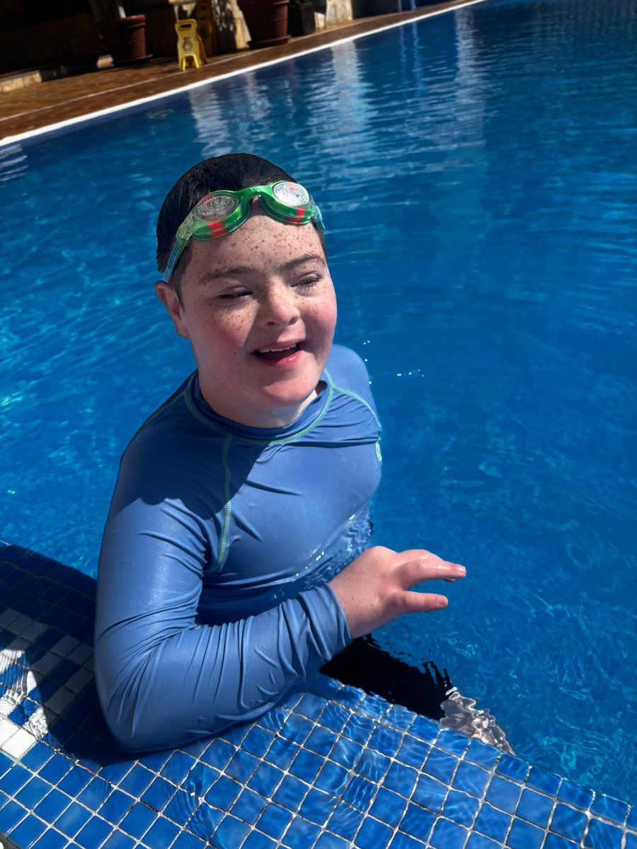 Bob Campbell: Ethan says Hearts are the best. tweet media