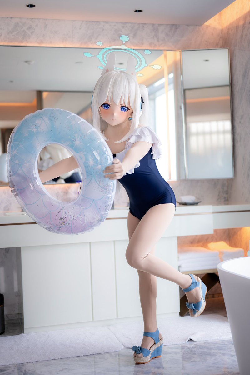 ミヤコです🐰🐰

📷：<a href="/wzw30130081/">Negev-Best</a> 
🎭：<a href="/HiDolls_mm/">HiDolls</a> 

#月雪ミヤコ
#ブルアカ
#BlueArchive
#kigurumi