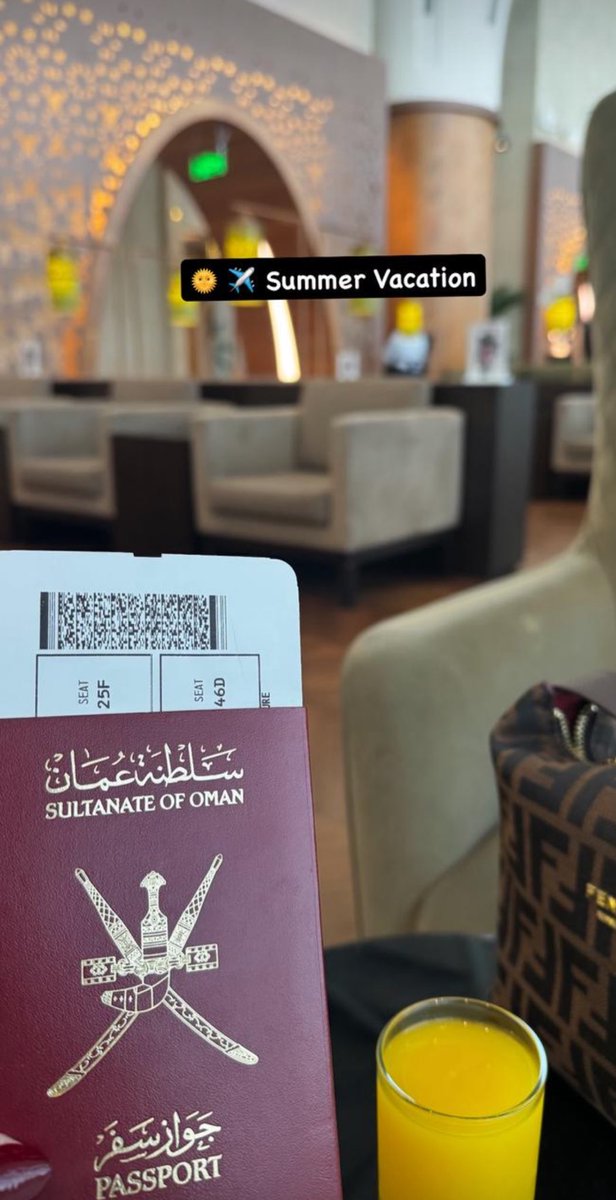 👋✈️