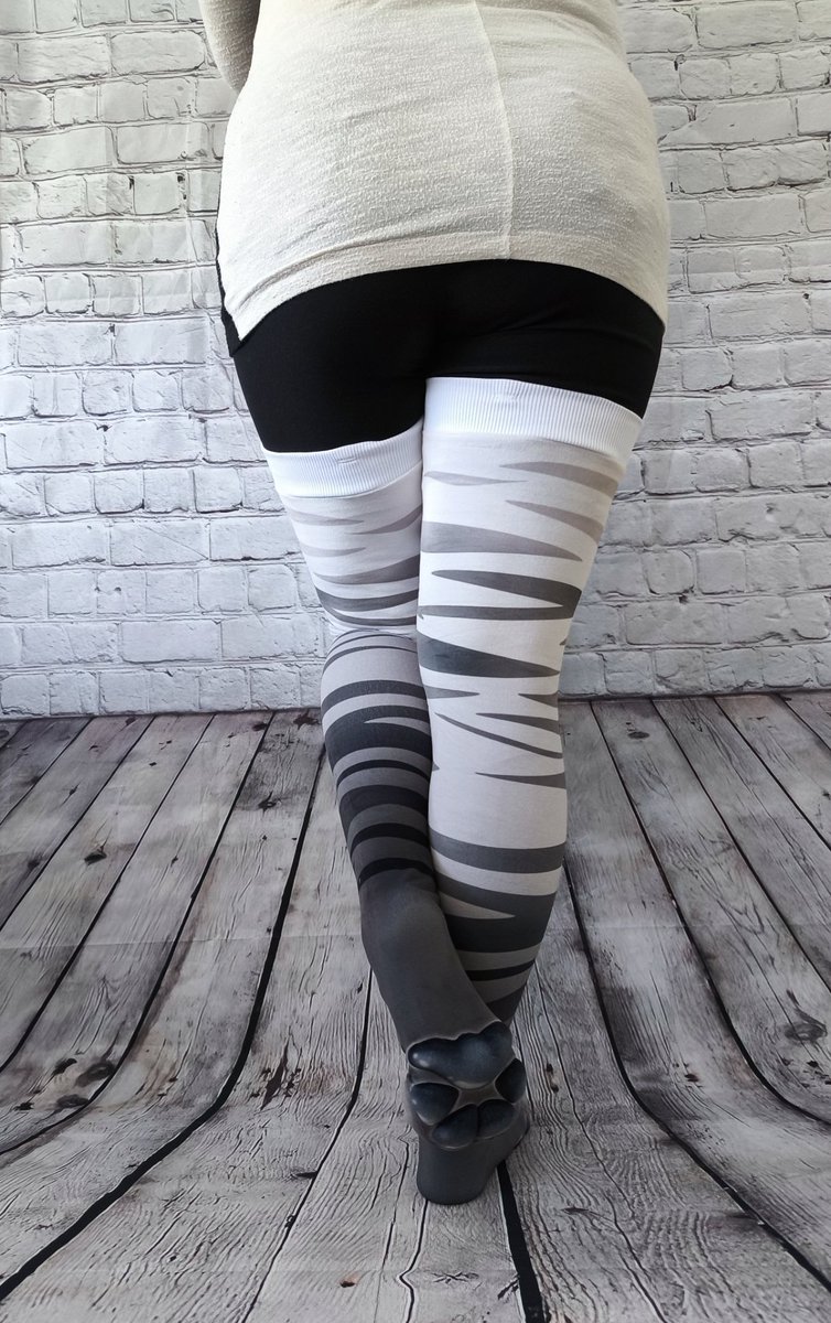 Irbis_Midnay's tweet photo. Striped hyena stockings. How many people would like to have the same ones?
#paws #furry #furrycomission #furryorder #comission #pawsocks #socks https://t.co/egSYO5U5GU