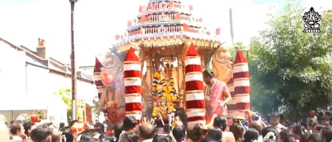 PraveenaSen's tweet image. Wimbledon Shree Ganapathy temple #Wimbledon #இரதோற்சவம் 🙏🏼✨