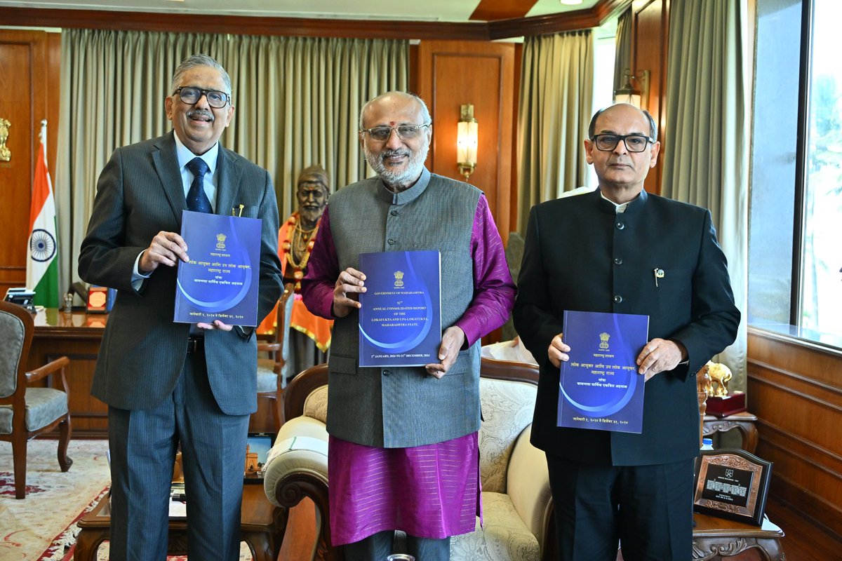 Glad to meet Lokayukta Justice Shri. V M Kanade Ji and Upa Lokayukta Shri. Sanjay Bhatia Ji today at Raj Bhavan, Mumbai. They presented the 52nd Annual Consolidated Report of the Maharashtra Lokayukta and Upa Lokayukta during the meeting.