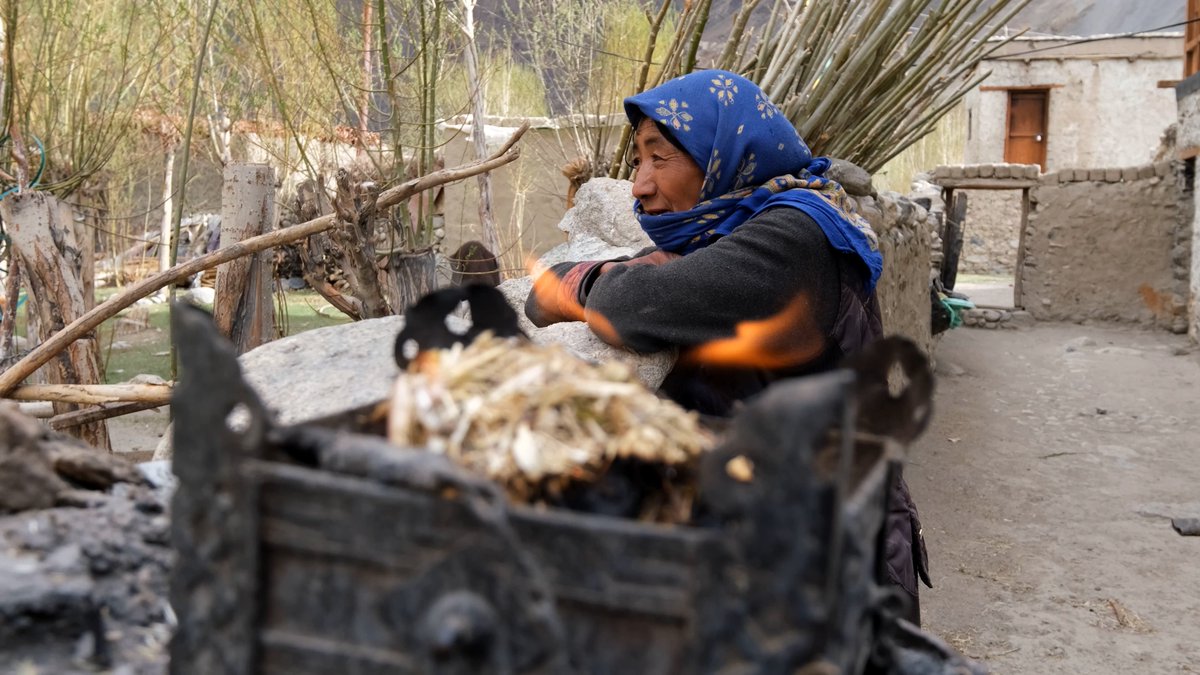 Hello, people of X. The team at <a href="/goodfoodin/">Good Food Movement</a> put a LOT of effort in shooting this documentary in Ladakh. But sadly, we aren't getting any views - an important parameter in measuring the success. Please watch? RT? Tag?