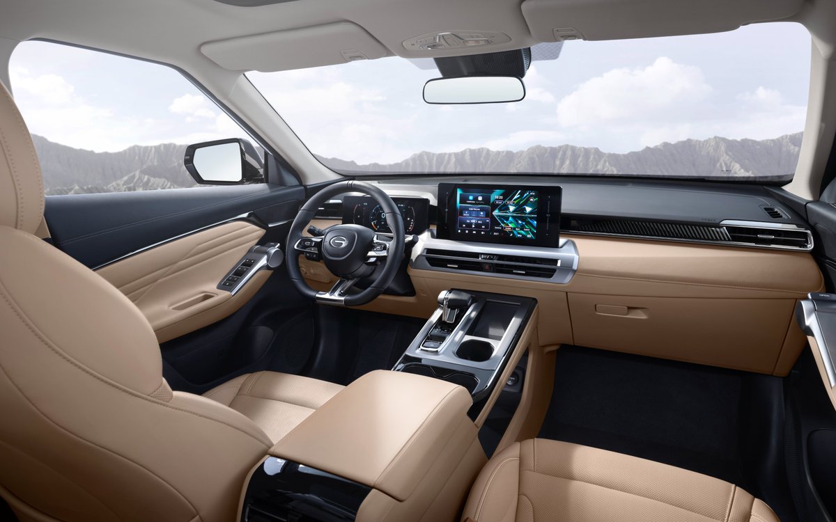 GS4 MAX's standout convenience technologies include superior hardware, paired with ADiGO SPACE intelligent interaction system and ADiGO Pilot intelligent assisted driving, delivering an efficient and convenient smart travel experience.
*Vehicle specifications may differ based on