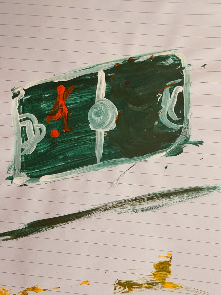 .
آنها هم‌ دوستش میداشتند‌
اگر میدانستند فوتبال 
چه مرهمی بر زخم های ماست !