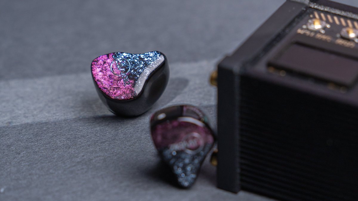 ZiiGaatJP's tweet image. 🎉感謝プレゼント企画🎉

💝いつも #ZiiGaat を応援していただき、本当にありがとうございます！

日頃の感謝を込めて、抽選で素敵なプレゼントをお届けします✨

🎁
ZiiGaat Odyssey × 1名様
ZiiGaat × Jays Audio ESTRELLA × 1名様

📝【応募方法】
① @ZiiGaatJP をフォロー
② この投稿をリポスト