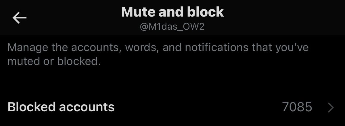 <a href="/CantEverDie/">onion person</a> when does my timeline get good