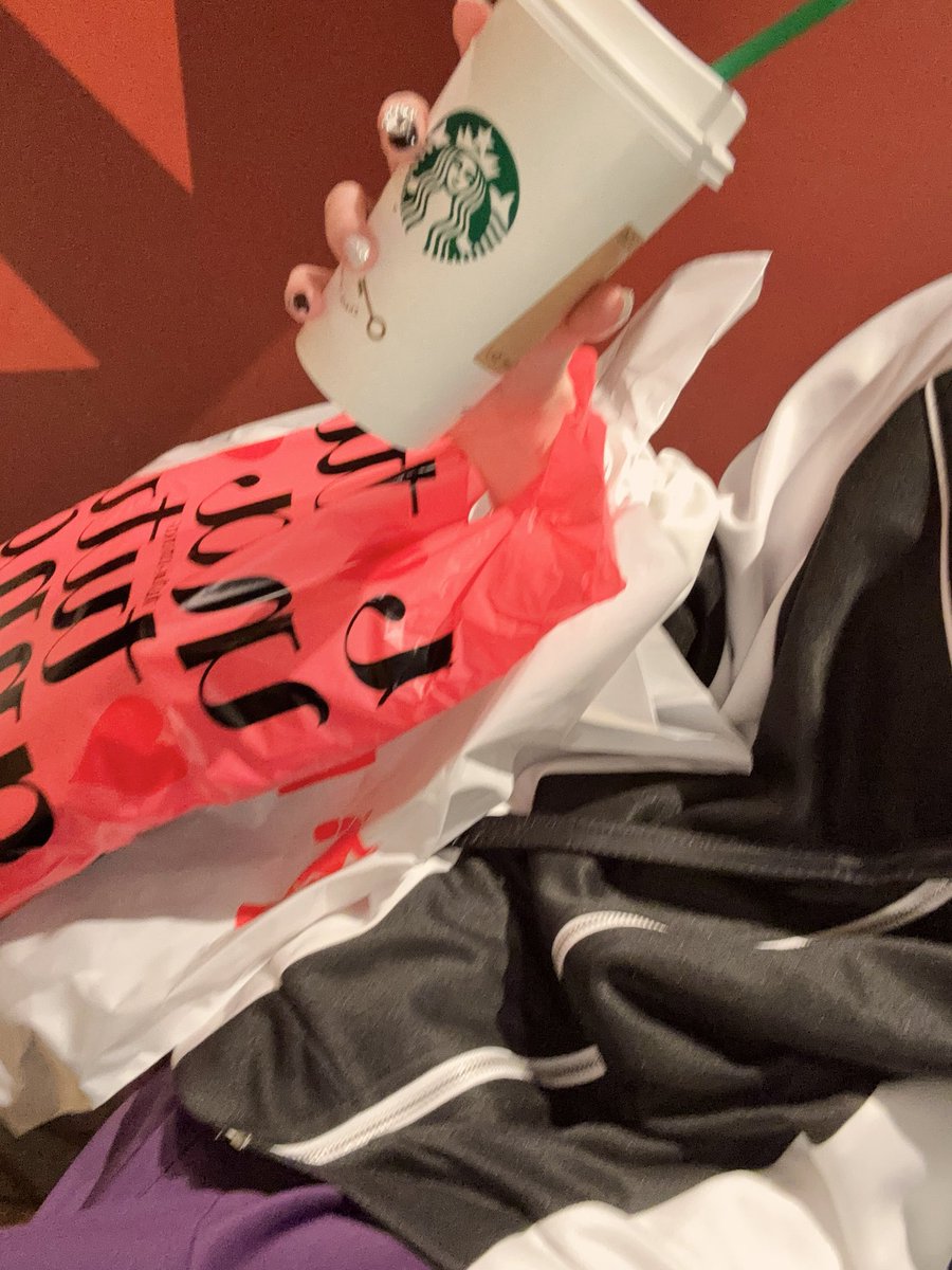 祭りのために身体作り頑張った自分に褒美じゃボケ❗️❗️❗️❗️❗️❗️❗️