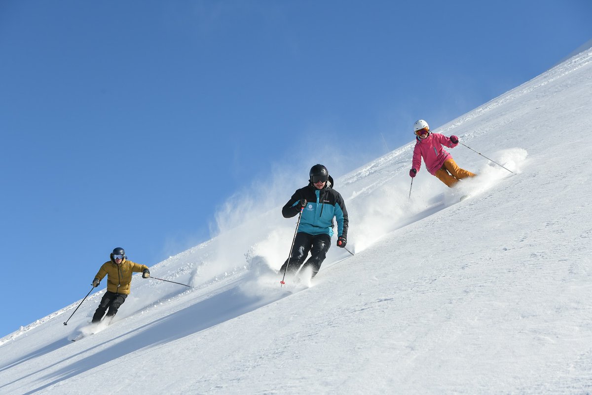 Snow Forecast.com (@snowforecast) on Twitter photo It's been a tough season so far in Argentina with snowfall volumes well below average, limiting what can open. This week though there is a healthy dump of fresh to report at last and <a href="/CerroBayo/">Cerro Bayo S.A.</a> are celebrating. It's been a tough season so far in Argentina with snowfall volumes well below average, limiting what can open. This week though there is a healthy dump of fresh to report at last and <a href="/CerroBayo/">Cerro Bayo S.A.</a> are celebrating.