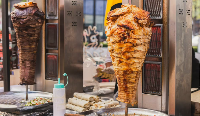 Cezary Bachański tweet media