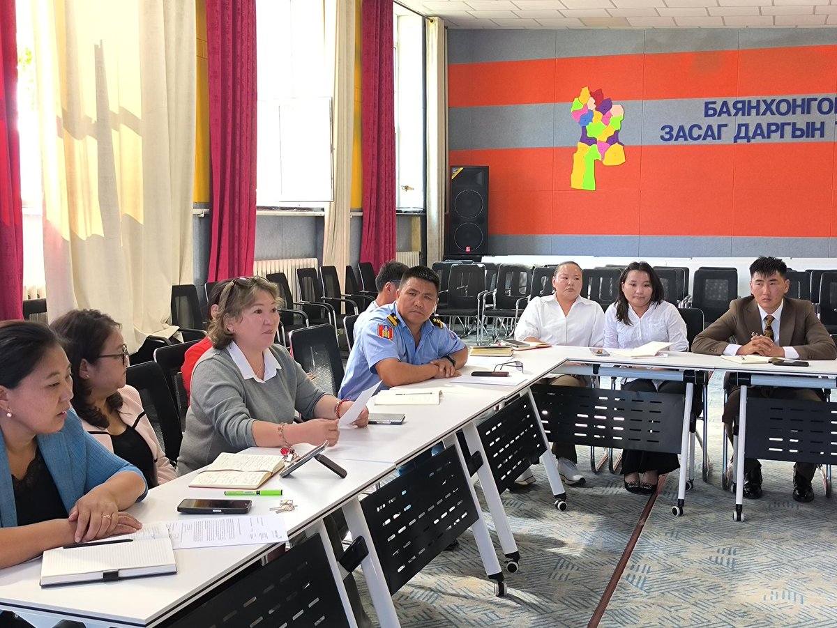 worldvisionMGL's tweet photo. 🦠 The EpiC project has launched in Mongolia’s Khangai region to prevent zoonotic diseases. 
Running from Jul 21–Sep 30 in 3 provinces, it focuses on early detection, outbreak response, risk communication &amp; community engagement. 
Funded by the U.S. Gov. 
#EpiC #OneHealth https://t.co/lW6clWkApI