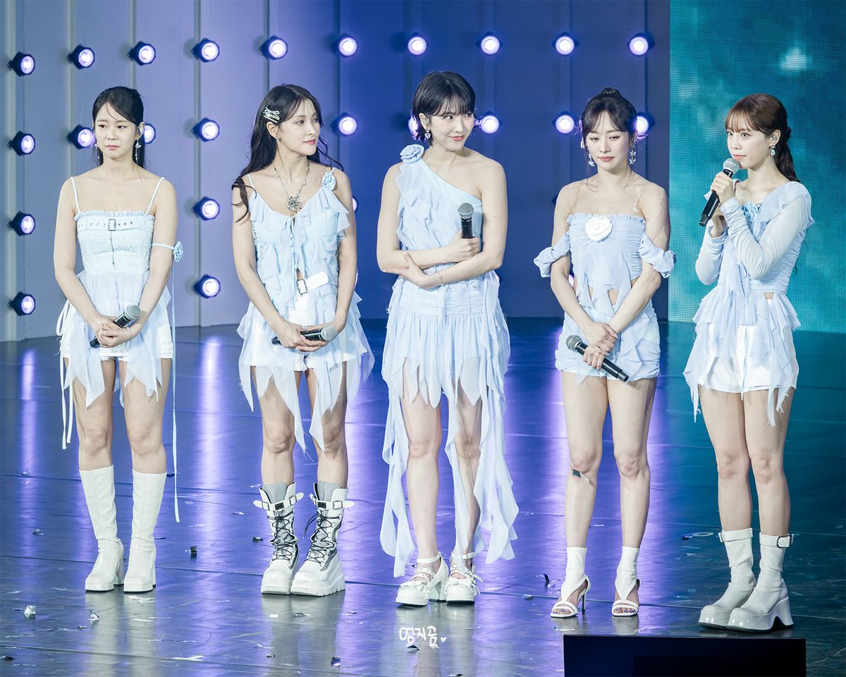 250803
카라 KARASIA in Kobe 

#카라 #KARA 
#아아악눈부셔박규리 #박규리 
#한승연애 #한승연 
#114콜 #정니콜
#응답하라강지영 #강지영 
#허영지는지금도배고파 #허영지 

<a href="/gyuri88/">박규리</a> <a href="/fateflysy/">Han Seung Yeon</a> <a href="/_911007/">Nicole</a> <a href="/kkangjji_0/">Jiyoung</a> <a href="/youngjijjang2ya/">허영지</a>