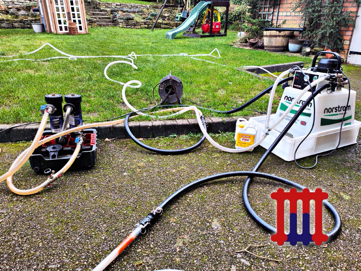 GeekPowerflush's tweet image. Say goodbye to cold spots and noisy radiators! At Power-Flush Geek, we restore your heating system’s efficiency with expert power-flushing services.

Book today and feel the warmth return!

Visit Website: powerflush-geek.co.uk

#PowerFlushGeek #PowerFlushing #HeatingSolutions