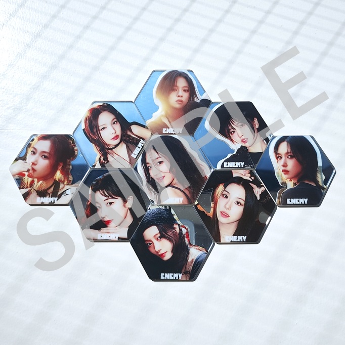 TWICE ENEMY 8th Collection BOX ステッカートレカ有 TWICE ENEMY 8th Collection BOX ステッカートレカ有 - メルカリ