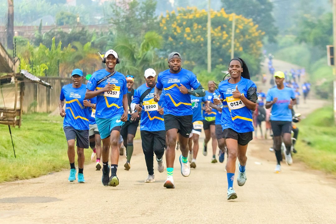 Feeling that post-marathon high? Thinking about your next run already? Great, but don't forget to recover. A good recovery is just as important as a good race. Try shorter runs for now and let your body rest.
#fortportalcitymarathon 
#aruninparadise