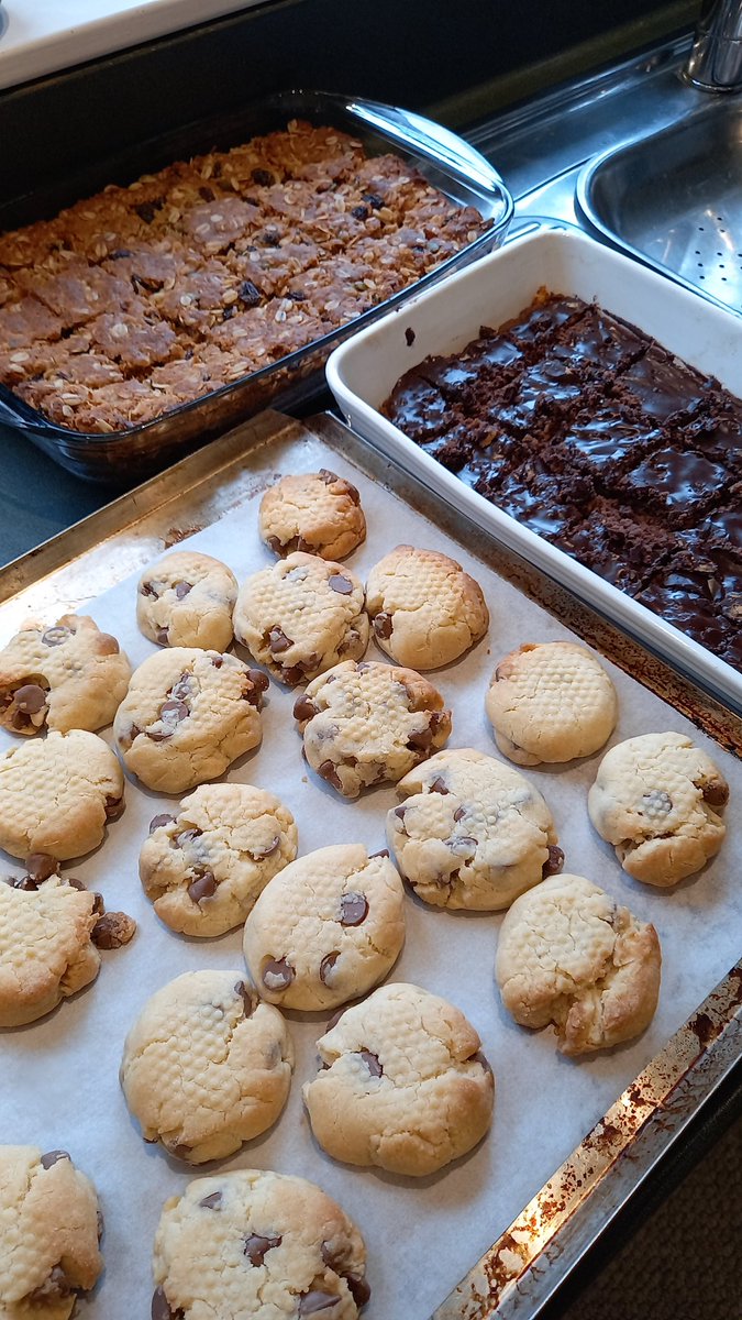 30 calves today so baked for the staff. Got to keep them energized.