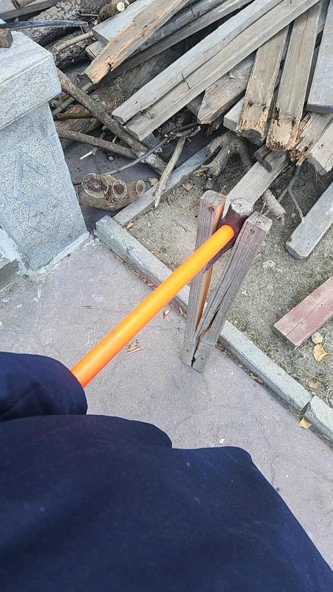 女道士咋啦，女道士也得干活，也会劈柴～

我会的东西多着呢…