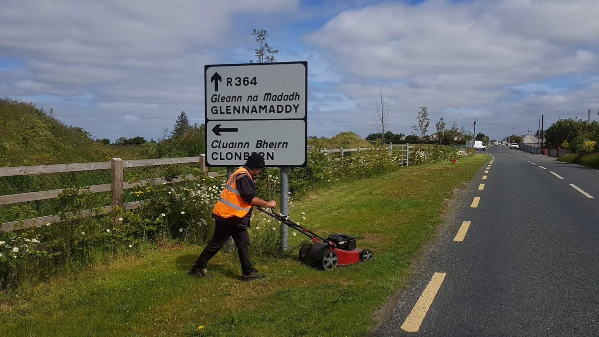 Galway Rural Development (@galwayruraldev) on Twitter photo There are a number of vacancies on our Rural Social Scheme and we are open to applications. The RSS is a farmer-friendly scheme where farmers work 19.5 hours per week in their own locality and earn additional income to their farming income. Email us on tusadmin@grd.ie for more. There are a number of vacancies on our Rural Social Scheme and we are open to applications. The RSS is a farmer-friendly scheme where farmers work 19.5 hours per week in their own locality and earn additional income to their farming income. Email us on tusadmin@grd.ie for more.