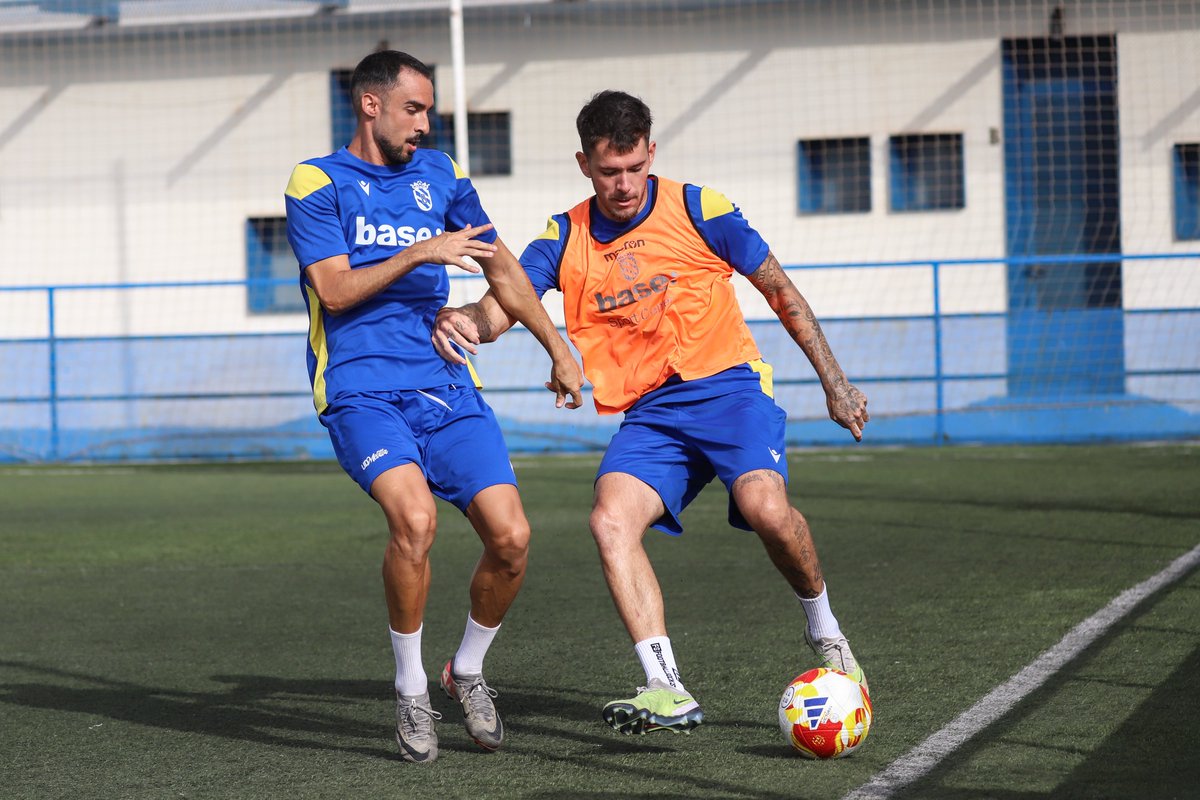 ⚔️ 𝐋𝐚 𝐥𝐮𝐜𝐡𝐚 𝐞𝐬 𝐢𝐧𝐧𝐞𝐠𝐨𝐜𝐢𝐚𝐛𝐥𝐞 

#PretemporadaAzulina #Recuperar