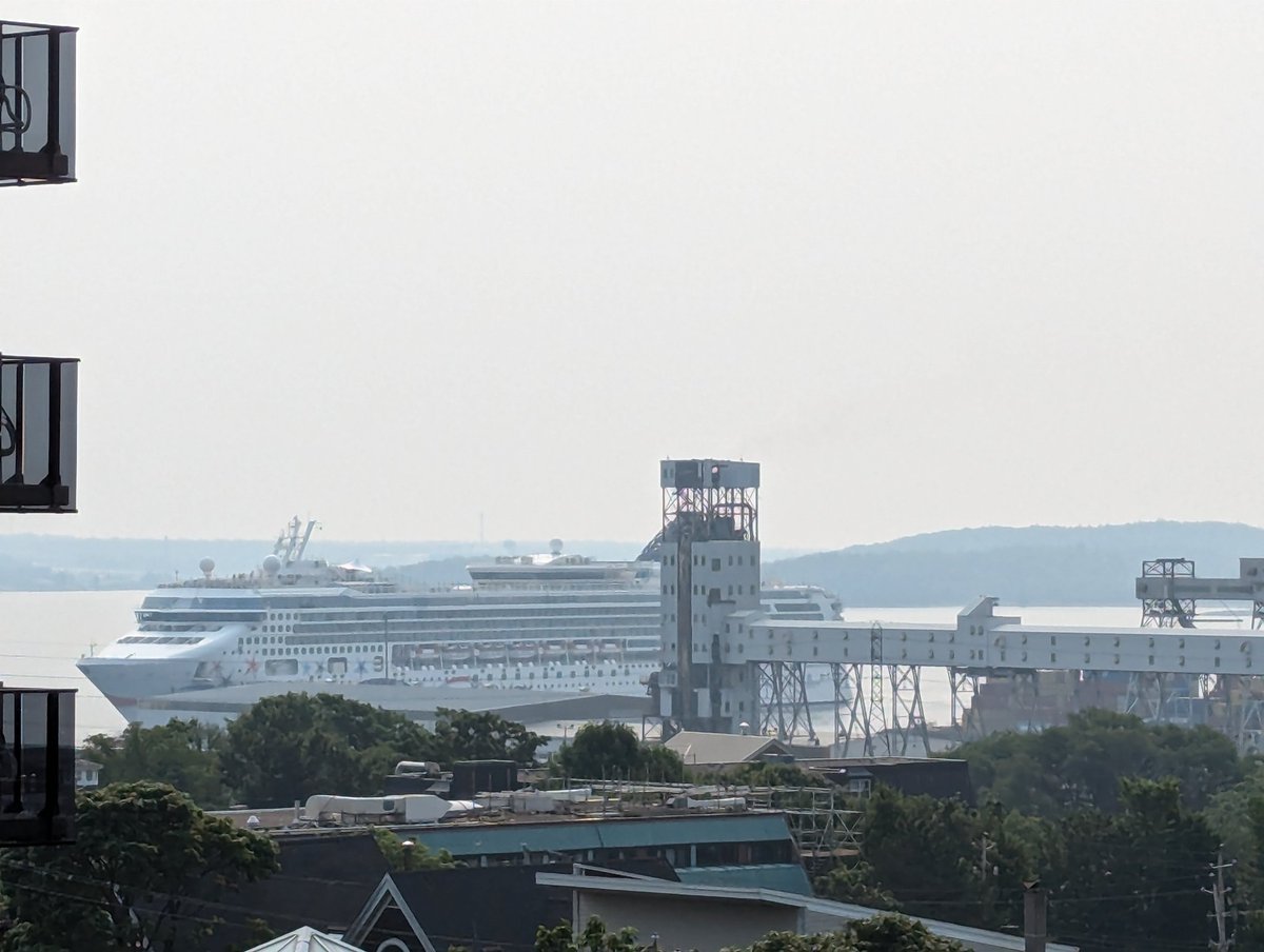 Cruise passengers get to see all the wildfire smoke.