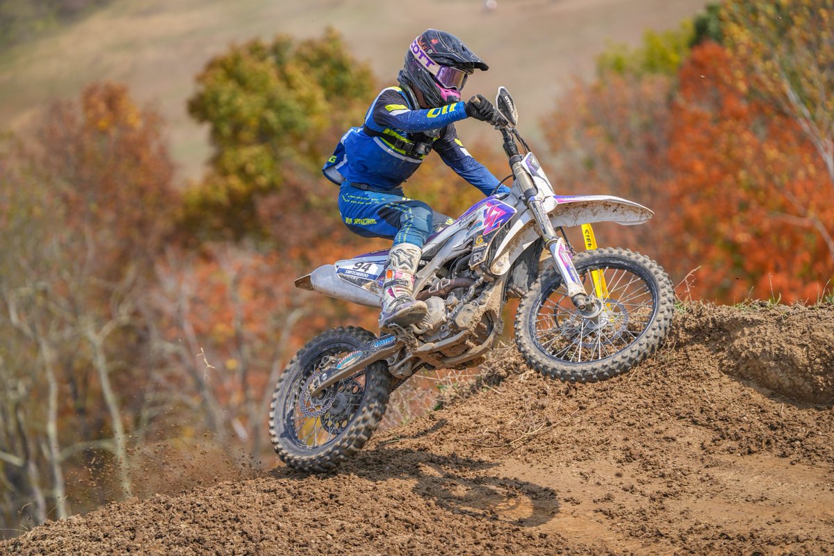 Red Bull Day in the Dirt is only a few short weekends away‼️ 

Mark your calendars August 29-31 2025 and visit the link in our bio to get registered 🏁 @dayinthedirtouteast #HighPoint 🤘