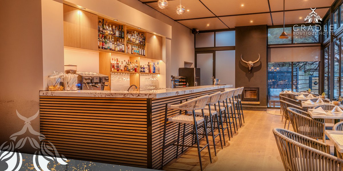 CradleHotel's tweet image. Our beautifully set dinner tables offer a delicious culinary journey, while the bar provides the ideal spot to unwind with expertly crafted cocktails 🍹🍸

Reserve your table today! Contact us at +27 87 353 9599 or reservations@thecradle.co.za. #CradleBoutiqueHotel #UnwindInStyle