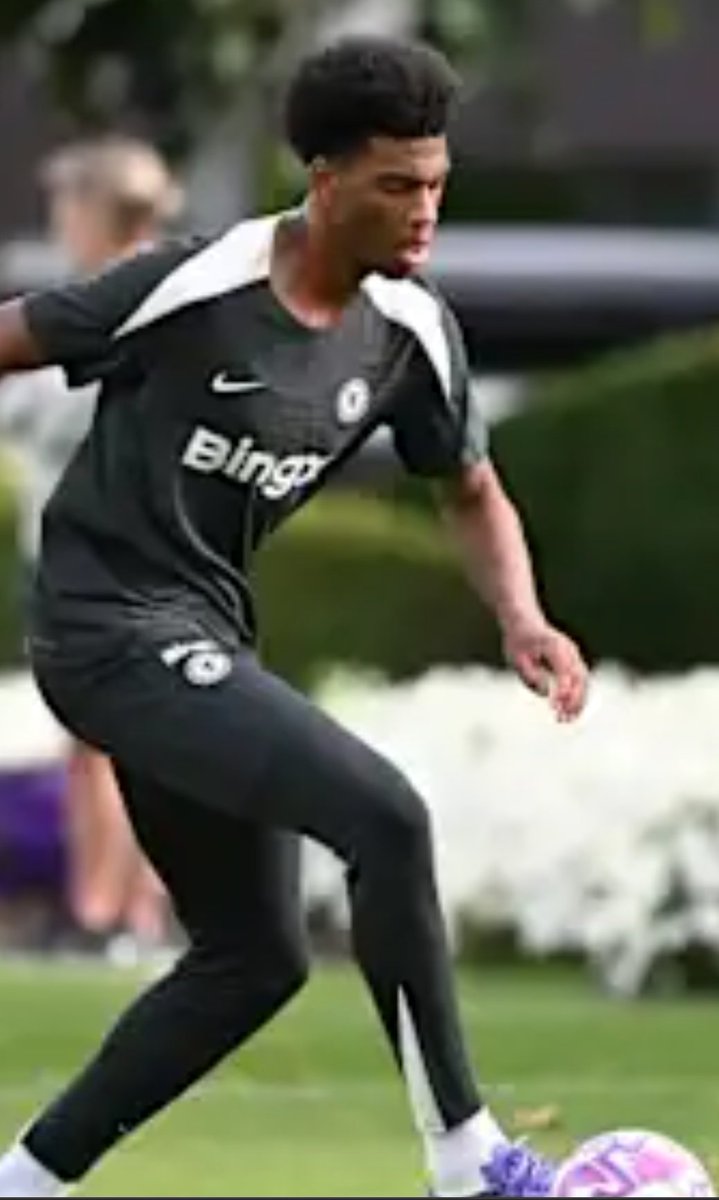 Back to training <a href="/ChelseaFC/">Chelsea FC</a>