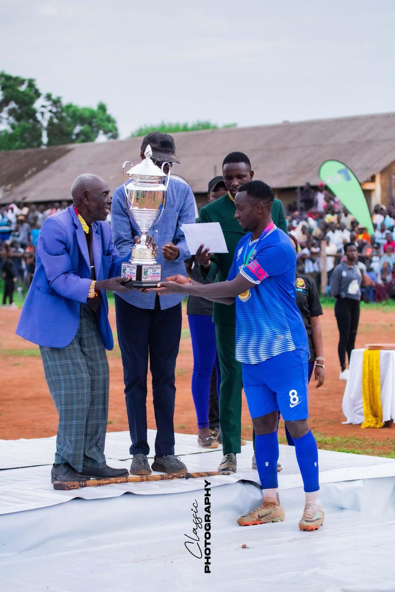 Blacks Power Football Club (@blackspowerfc) on Twitter photo 4 of our players reached the final of the just concluded <a href="/DwogPacuCup/">DWOG PACU CUP</a>; Innocent Maduka & Haron Odongo (Lira City West), Abdul Aziz Omara & Isaac Okello for Kioga Constituency respectively!
Winning Captain - Isaac Okello
MVP - Innocent Maduka
Congratulation lads! 4 of our players reached the final of the just concluded <a href="/DwogPacuCup/">DWOG PACU CUP</a>; Innocent Maduka & Haron Odongo (Lira City West), Abdul Aziz Omara & Isaac Okello for Kioga Constituency respectively!
Winning Captain - Isaac Okello
MVP - Innocent Maduka
Congratulation lads!