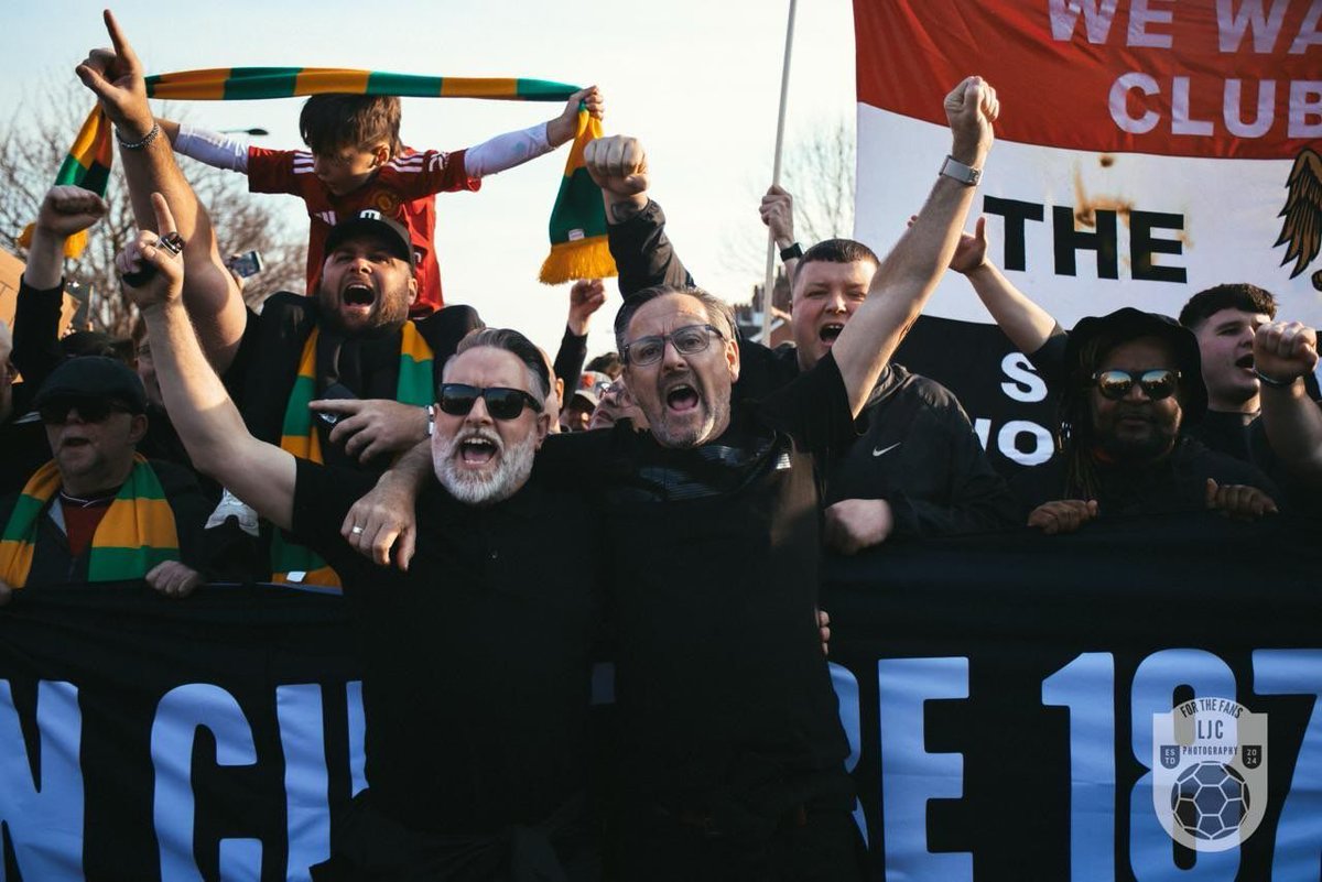 “We protest for every fan who has been silenced, evicted, priced out and disregarded. This is bigger than one club. This is about the future of football.” #MUFC fans <a href="/The__1958/">The 1958</a>  stages protest march before Arsenal game on Aug 17. Protesting about ownership, ticket pricing, moving