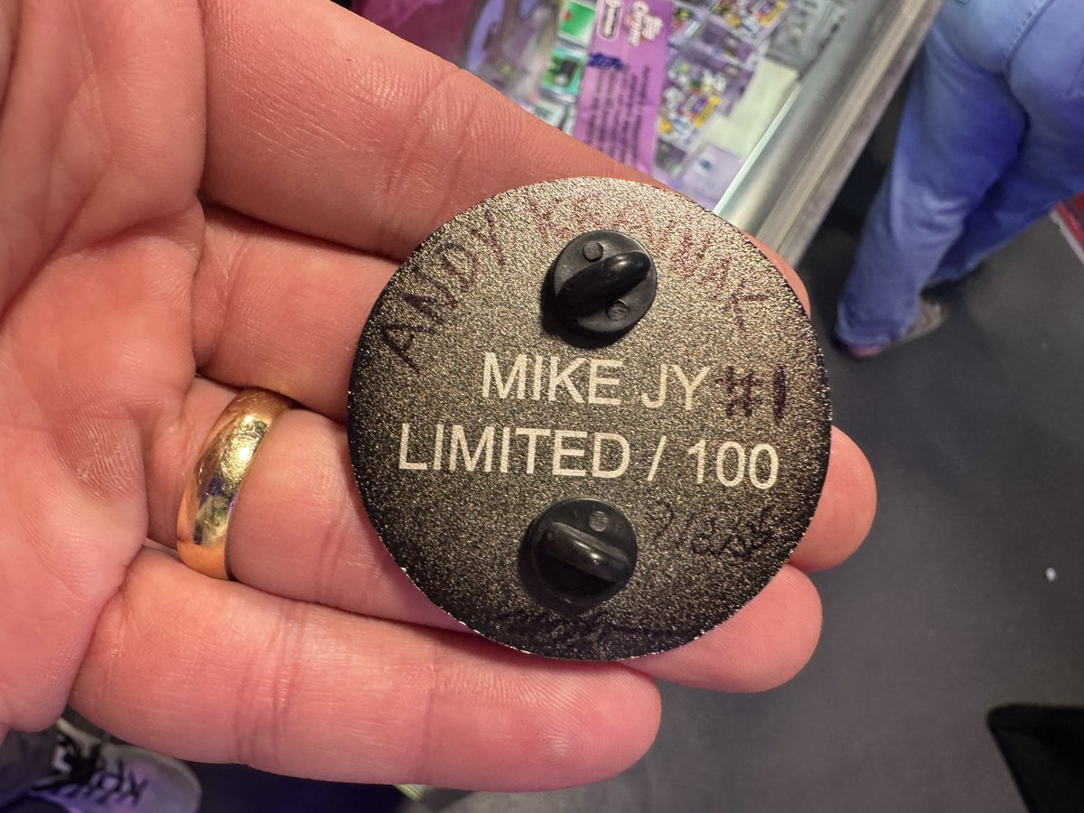MikeJY (@mikejy1984) on Twitter photo And the first recipient of the MikeJY Holo Cat PFP Pin is…..
Andy <a href="/krainak/">Andy Krainak</a>, President of <a href="/veefriends/">VeeFriends</a>
Andy has been building this brand 🧱 by 🧱 since it was created in 2021 and watched <a href="/garyvee/">Gary Vaynerchuk</a> draw every character.
As President, he takes all of the blame and very little of And the first recipient of the MikeJY Holo Cat PFP Pin is…..
Andy <a href="/krainak/">Andy Krainak</a>, President of <a href="/veefriends/">VeeFriends</a>
Andy has been building this brand 🧱 by 🧱 since it was created in 2021 and watched <a href="/garyvee/">Gary Vaynerchuk</a> draw every character.
As President, he takes all of the blame and very little of