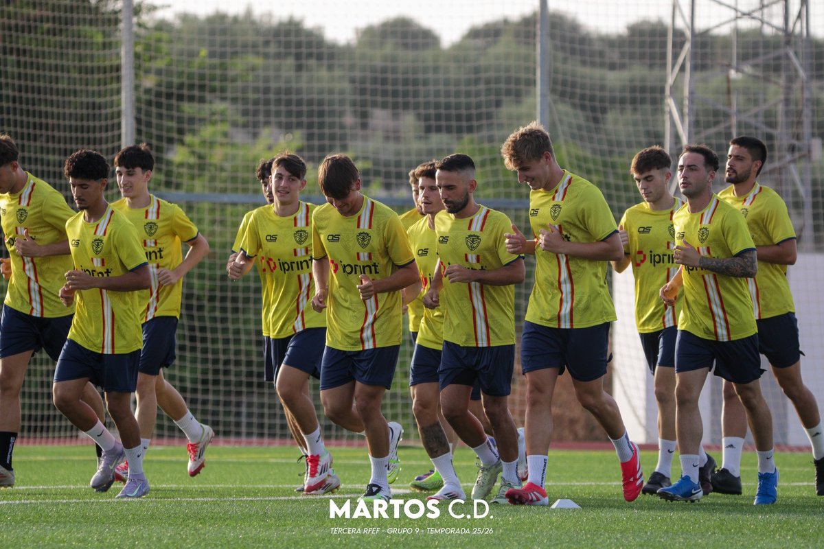 MartosClubDptv's tweet image. Hoy, a las 20:00h, realizaremos la última sesión de entrenamiento antes del partido de mañana contra el Almería B.

#MartosClubDeportivo 
#Pretemporada2526