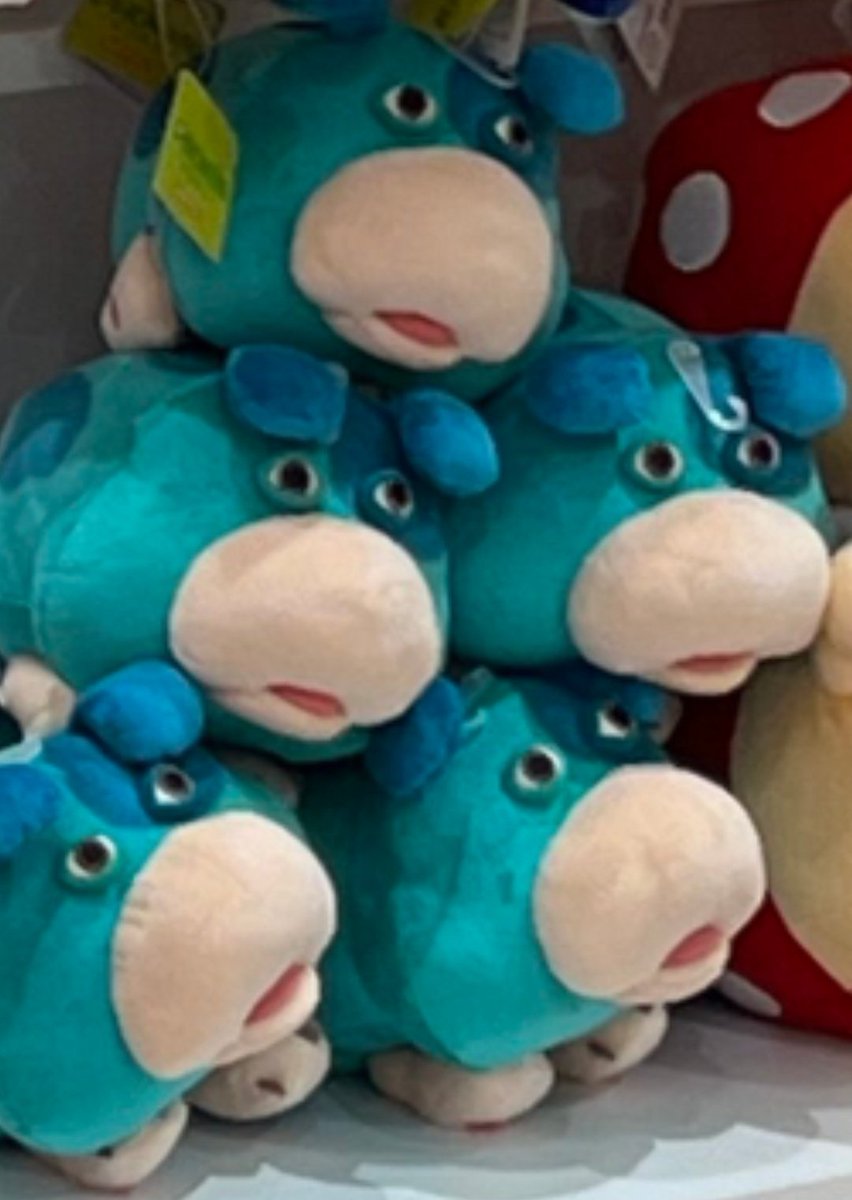 이 공허한 눈알의 강아지는...
피크민에 나오는 애인가?