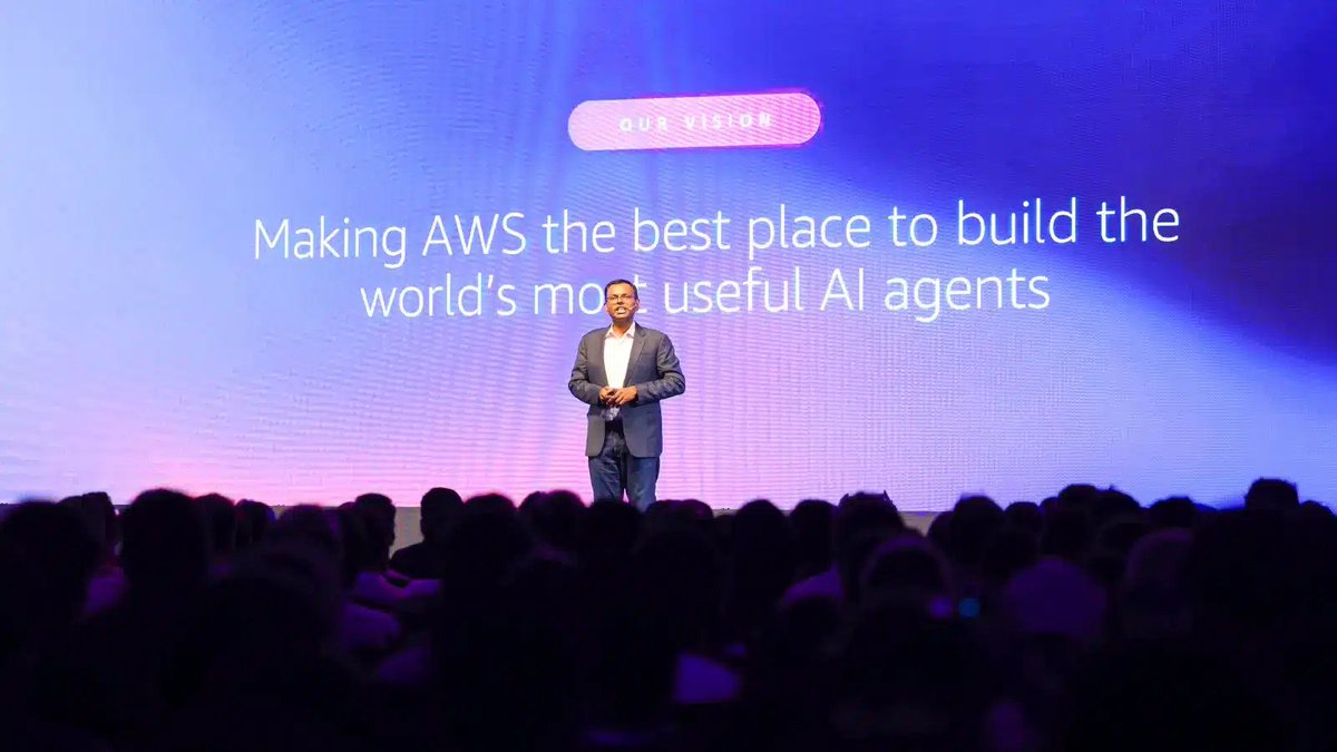 lopezunwired's tweet image. AWS is Wooing Developers, Yet Again dlvr.it/TMJv5T #Technology #EnterpriseTech #BusinessTechnology #EnterpriseSoftware