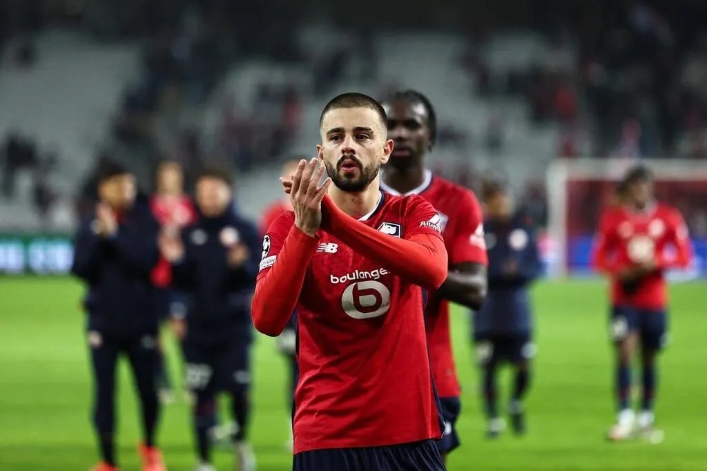 MercatOM (@mercat_om) on Twitter photo 🚨 L’OM a entamé des DISCUSSIONS CONCRÈTES au sujet d’Edon Zhegrova 🇽🇰. (<a href="/FabrizioRomano/">Fabrizio Romano</a>)
#TeamOM #MercatOM 🚨 L’OM a entamé des DISCUSSIONS CONCRÈTES au sujet d’Edon Zhegrova 🇽🇰. (<a href="/FabrizioRomano/">Fabrizio Romano</a>)
#TeamOM #MercatOM