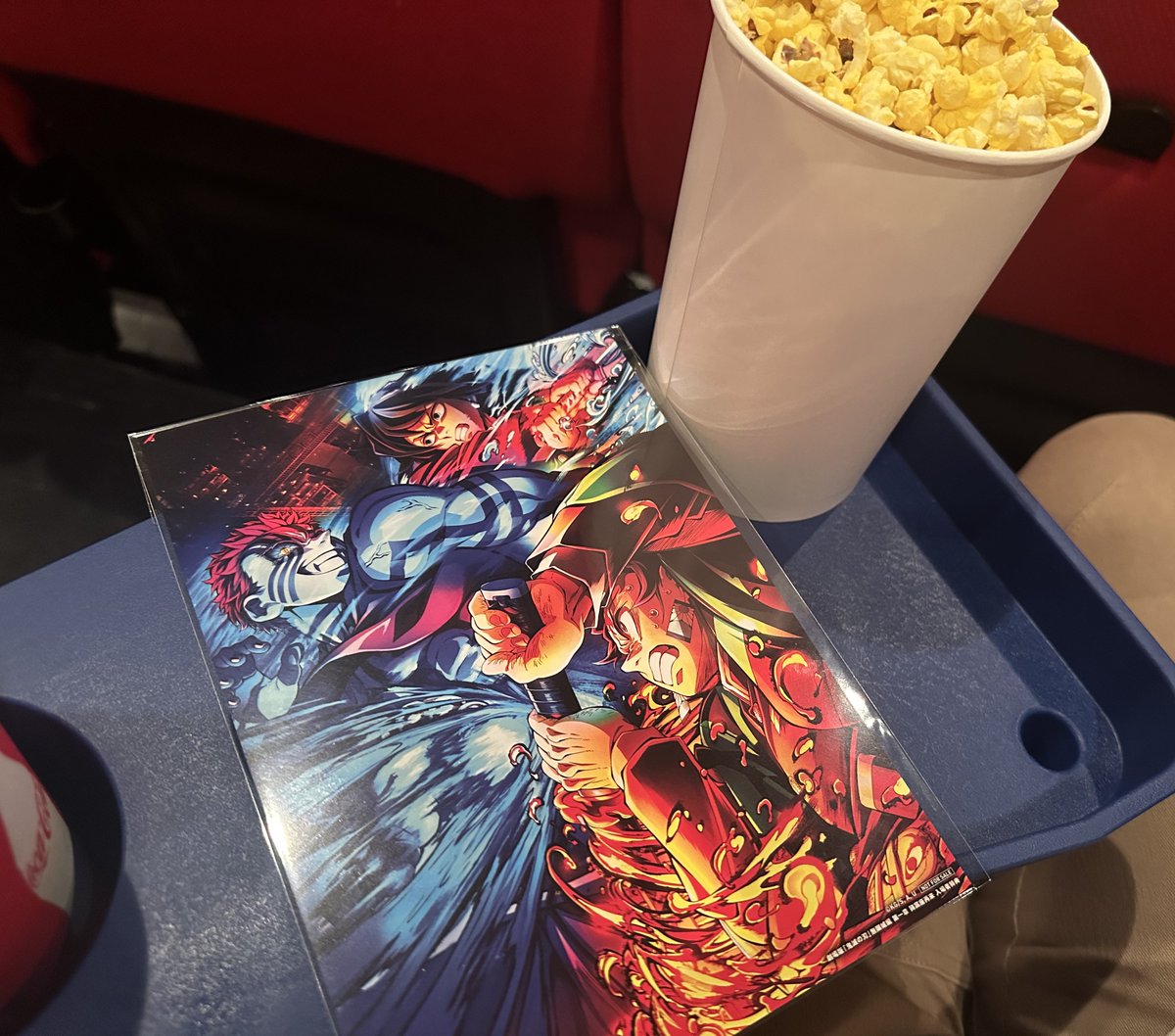 また鬼滅の刃無限城見てきた
第二弾の特典☺️