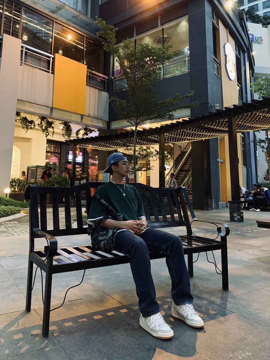 urmichaelangelo's tweet image. 👽