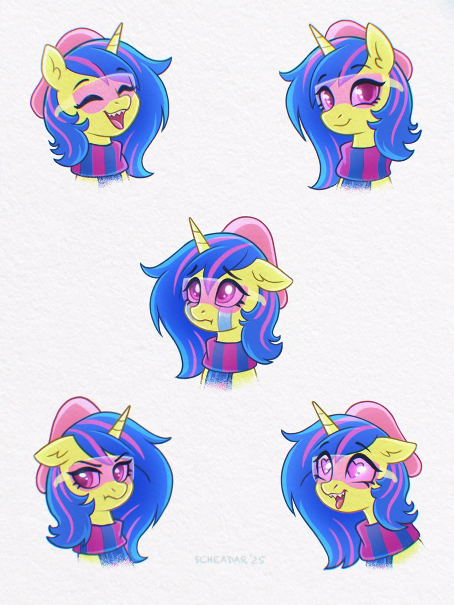 Stickers commission for <a href="/StarryRays_02/">Starry Rays</a> :3

Thank you so much 💙