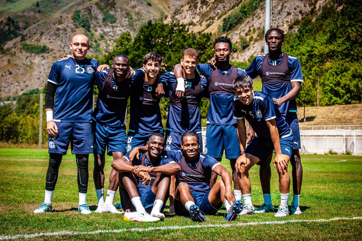 𝓪𝓬𝓬𝓮𝓷𝓽 𝓵𝓵𝓮𝓲𝓭𝓪𝓽à 💙