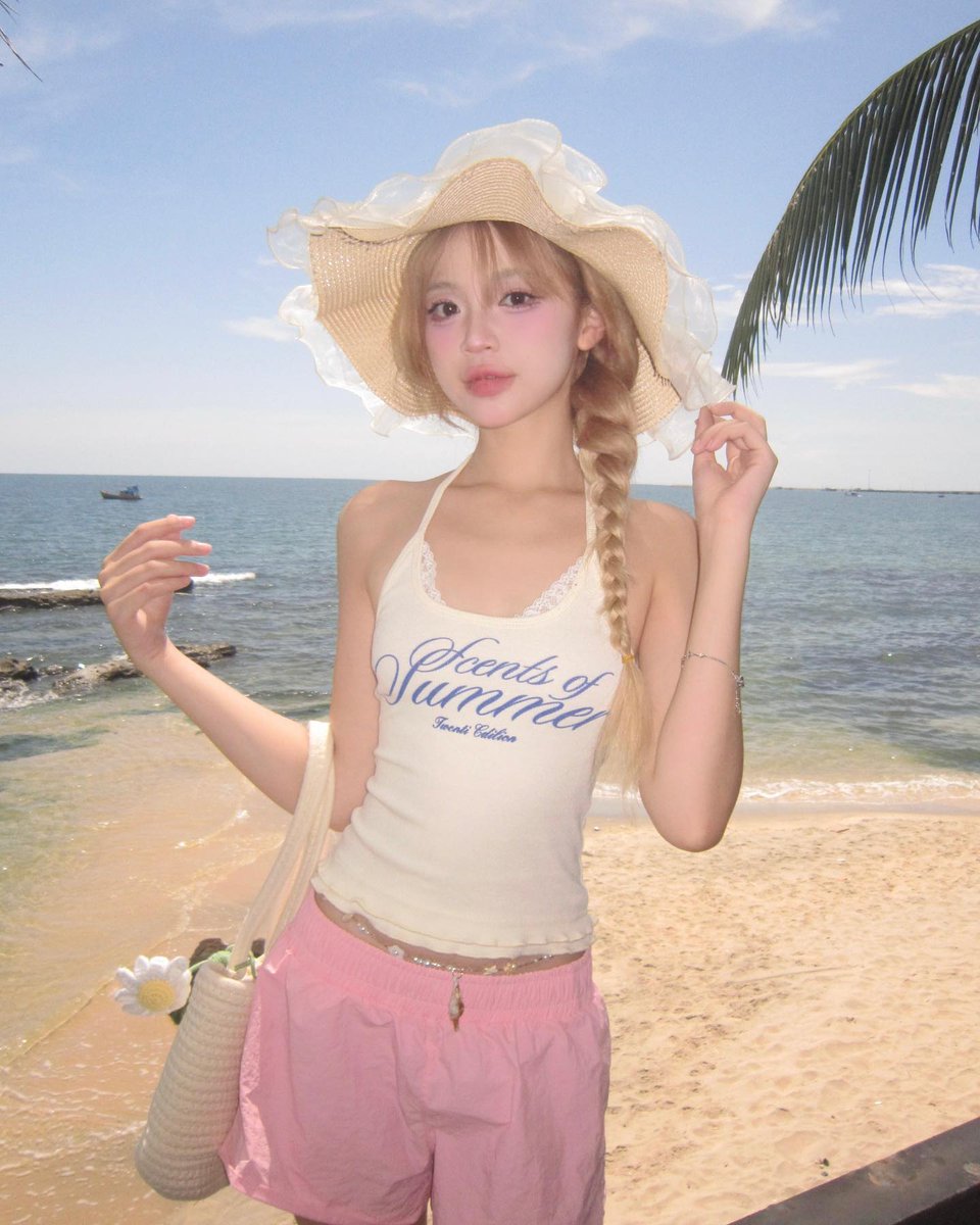 Greetings from my side ✨ every sunrise is proof that you can rise again. 🦋

#only