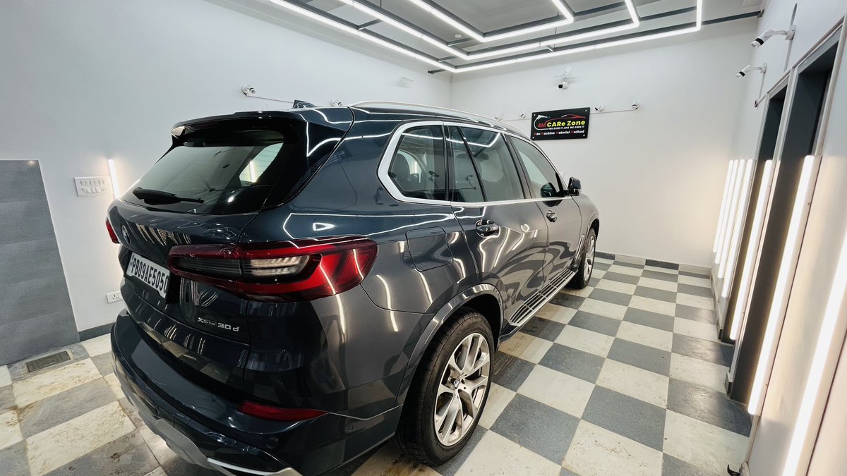 #carcare #cardetailing #autodetailing #ceramiccoating #ppf #graphenecoating #detailing #BMW #bmwx5 #bmwindia #4mcarezone #bowtocars #wecareitlikeweownit #Gurugram #gurugramrain #GurgaonRains #Gurgaon #basaichowk #detailingstudio #carcarestudio #suv #bmwmotorrad