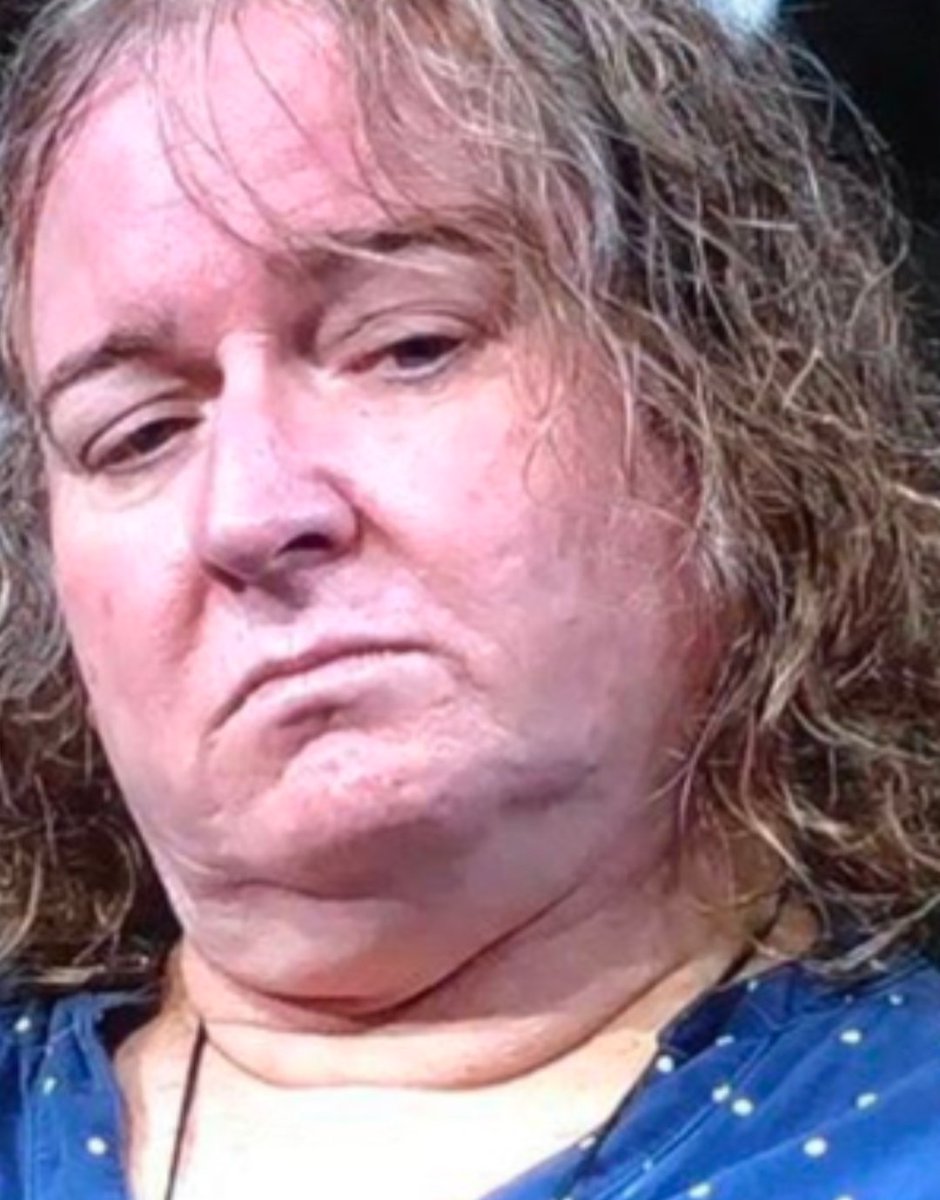 FemaleInTheWild's tweet image. Meet Jason 'Roxanne' Tickle. He didn't want to be a man anymore because he didn't like the smell of men's changing rooms. His lawyers say that because he wears a women's blouse &amp;amp; has a women's hairstyle, he should be classed as female and allowed into our safe spaces…