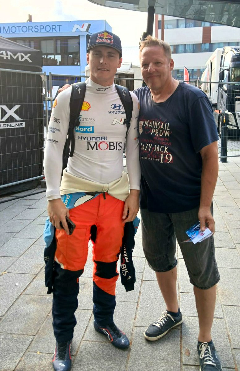 juhamakkeli's tweet photo. Secto Rally Finland 2025
It was nice to see you @AdrienFourmaux. You had a bad luck but you showed your pace on the stages and it was really good. All the best to Paraguay👍👍 https://t.co/ka7bxJE7Ie