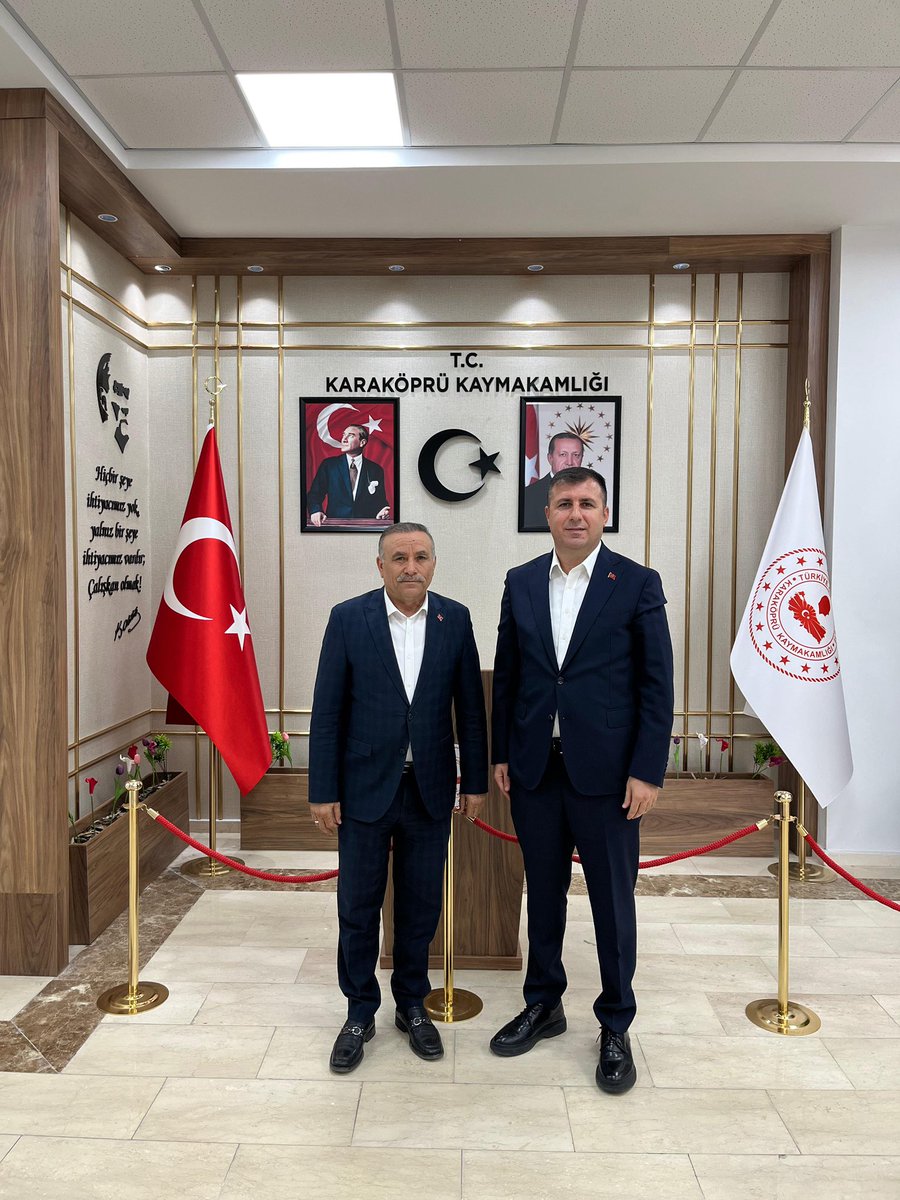 Mehmet MOĞAL (@mehmetmogal63) on Twitter photo Karaköprü Kaymakamı Orhan Altun'u, Karaköprü Kaymakamlığı yeni hizmet binasında ziyaret edip, hayırlı olsun dileklerinde bulunduk.
<a href="/orhnltn/">orhan altun</a> <a href="/karakoprugovtr/">Karaköprü Kaymakamlığı</a> Karaköprü Kaymakamı Orhan Altun'u, Karaköprü Kaymakamlığı yeni hizmet binasında ziyaret edip, hayırlı olsun dileklerinde bulunduk.
<a href="/orhnltn/">orhan altun</a> <a href="/karakoprugovtr/">Karaköprü Kaymakamlığı</a>