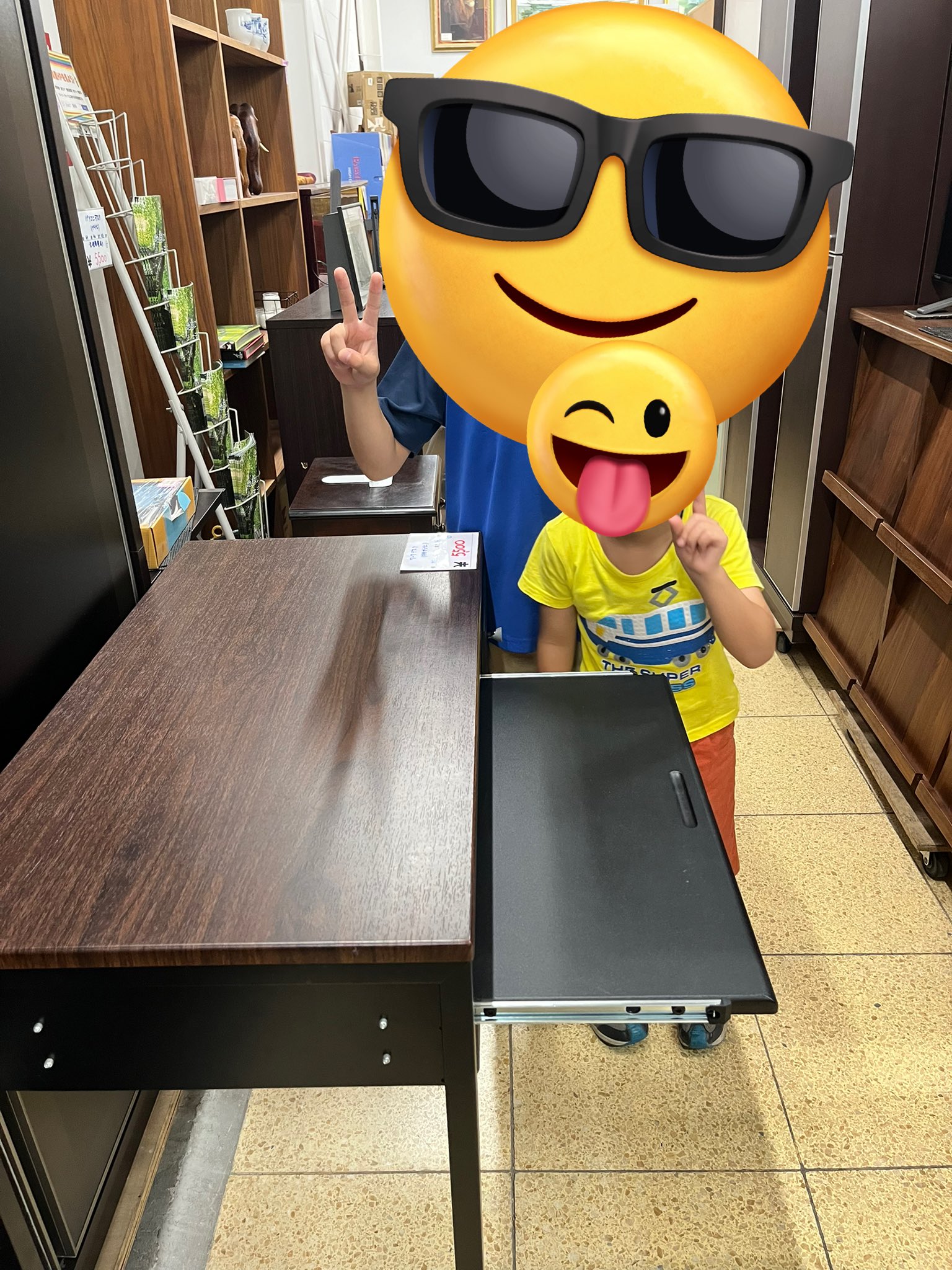 学習机(近隣の方 引き取りor運搬ご相談) 学習机(近隣の方 引き取りor運搬ご相談) - メルカリ