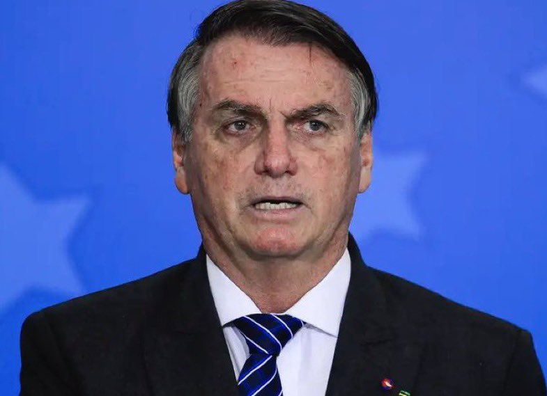 🚨VEJA - Maria Elvira Salazar, deputada americana, se manifesta em apoio a Bolsonaro 

“INJUSTIÇA! Alexandre de Moraes mais uma vez abusou de poder ao colocar o ex-presidente Bolsonaro em prisão domiciliar sem nenhuma condenação ou devido processo legal.
Isto NÃO é justiça. Isto