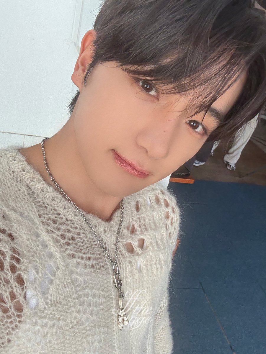 #THEBOYZ #OffTheStage

오프더스테이지에 AURA 떴다! 💖

<a href="/THEBOYZ_officl/">더보이즈 (THE BOYZ)</a>

#OffTheStage #THEBOYZ #더보이즈 #제이콥 #JACOB #영훈 #YOUNGHOON #현재 #HYUNJAE #주연 #JUYEON #케빈 #KEVIN #뉴 #NEW #큐 #Q #선우 #SUNWOO #에릭 #ERIC