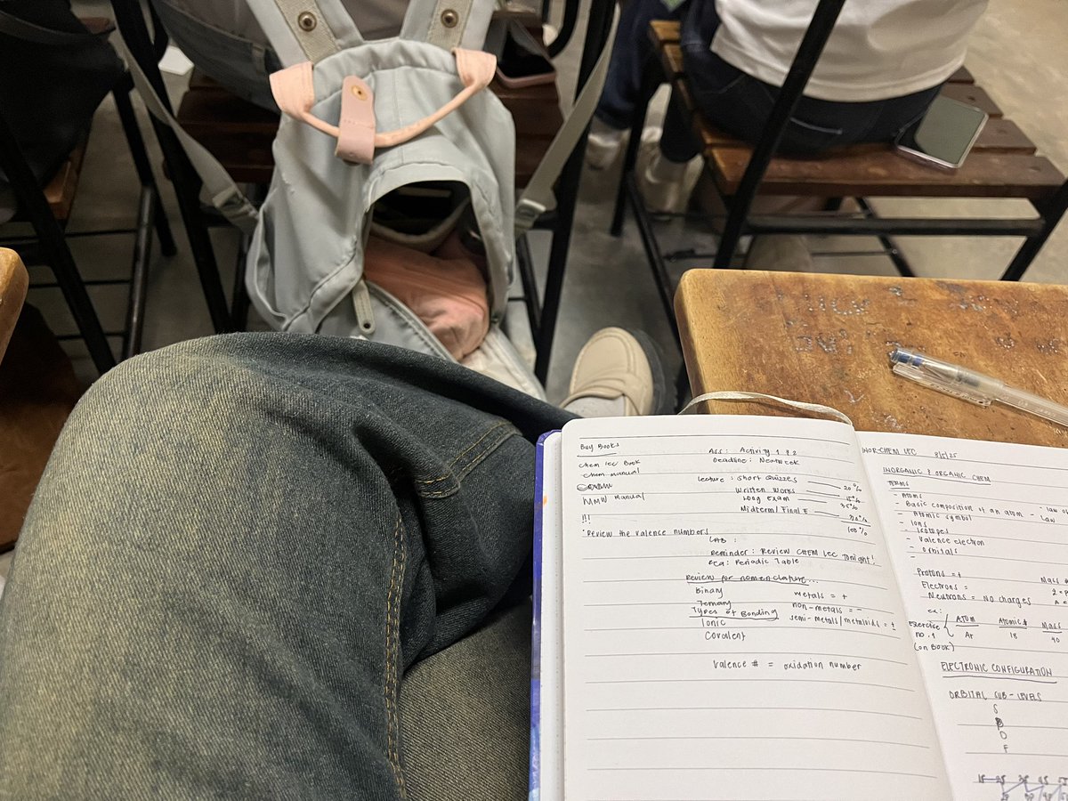 𐔌 izz 𐦯 tweet media