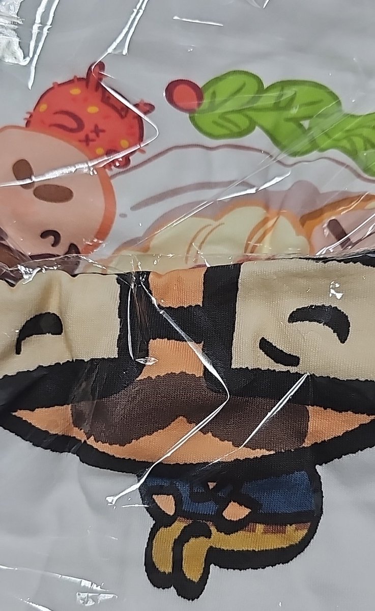 드드어 쓔님 티셔츠가 제게도,,,🥹🥹
귀여워~~