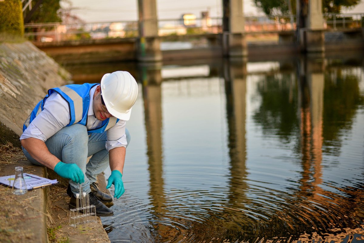 A new nano-filter shows promise in grey water treatment, as scientists have developed 3D-printed nylon filters coated with titanium dioxide #nanoparticles. 🚰 They could improve on-site #remediation, great for areas with less centralised infrastructure!
azonano.com/news.aspx?News…